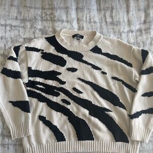 Weekend Max Mara Black and Cream Patterned Crewneck Sweater